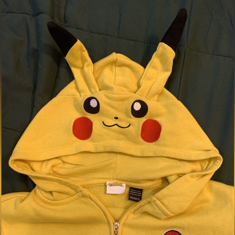 EUC Pokémon / Pikachu zip-up hoodie, size medium